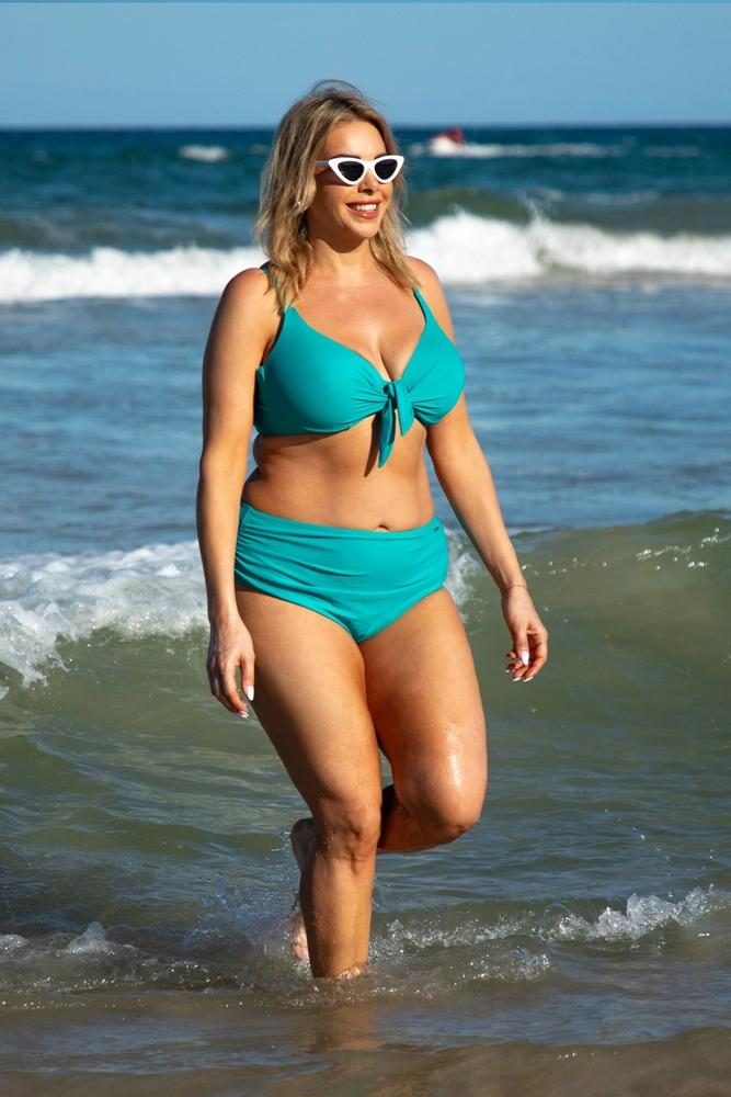 PRIMO DWUCZĘŚCIOWY KOSTIUM KĄPIELOWY MODELUJĄCY WYSZCZUPLAJĄCY PLUS SIZE BIUSTONOSZ USZTYWNIANY I WYSOKIE MAJTKI Z MARSZCZENIAMI 368