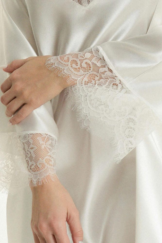 AVA SZLAFROK 006/1 WHISPER WHITE