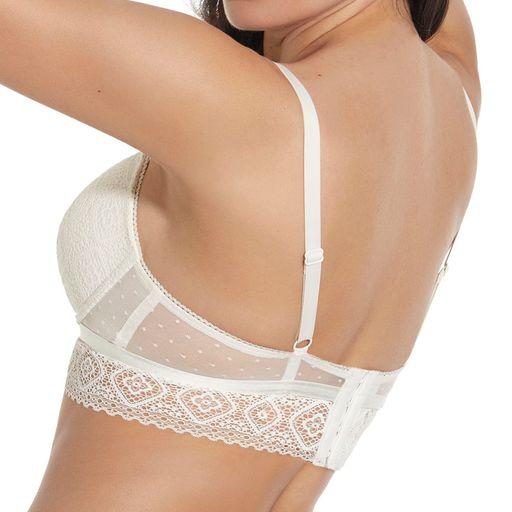 SELENE BIUSTONOSZ AMAYA – BESTSELLER