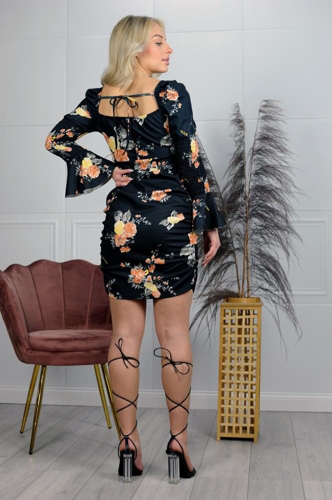 MERRIBEL SUKIENKA LINDELA