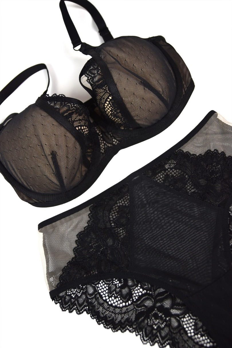 BIUSTONOSZ DOTS SEMI 19187 BLACK