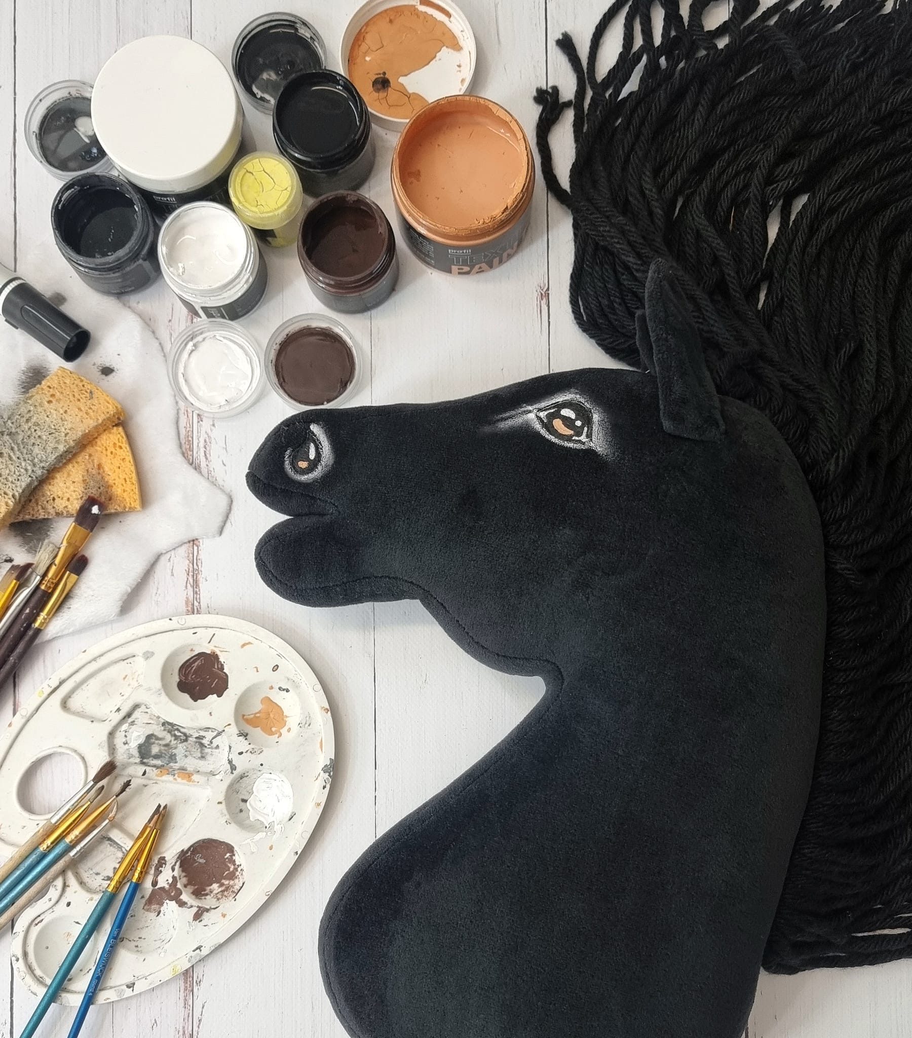 Hobby Horse Duży koń na kiju Premium - fryz koń fryzyjski II A3