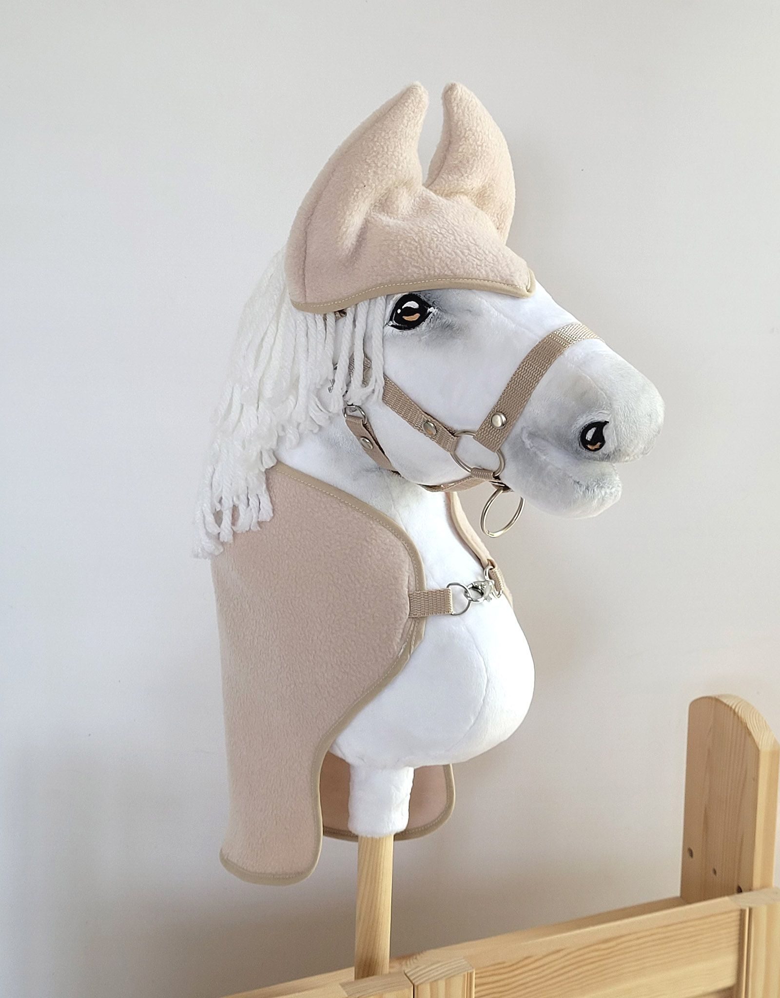 Zestaw dla Hobby Horse uniwersalny A4 i A5: polarowa derka + nauszniki – beżowy