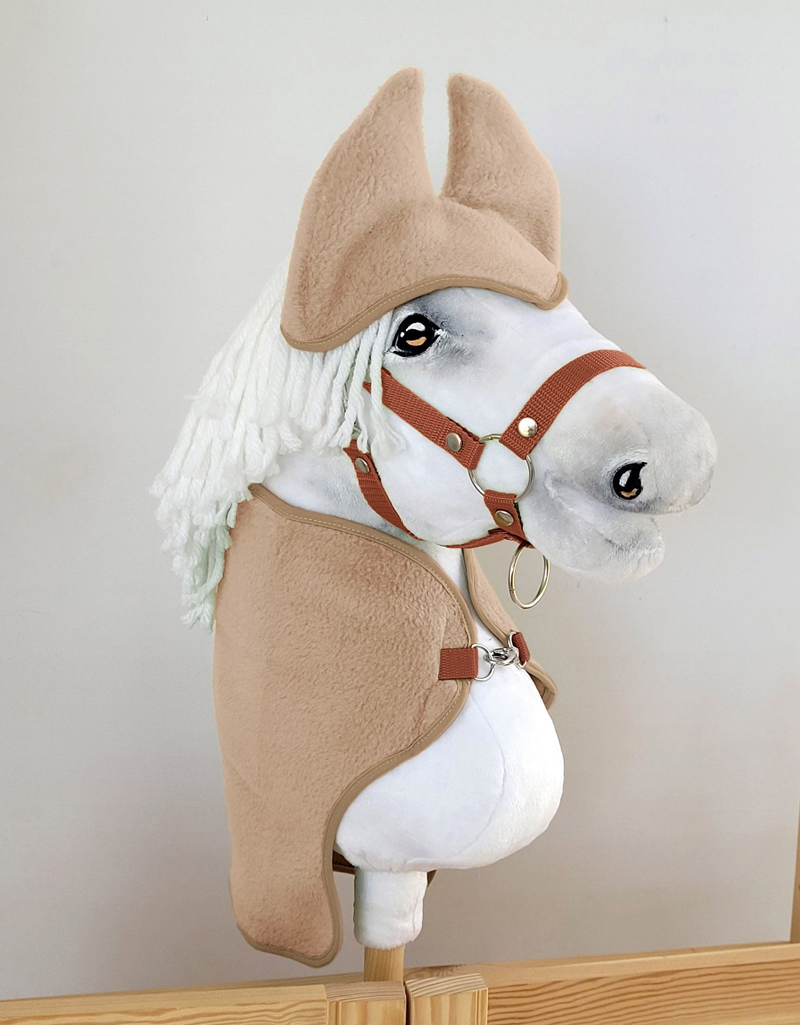 Zestaw dla Hobby Horse uniwersalny A4 i A5: polarowa derka + nauszniki – camel
