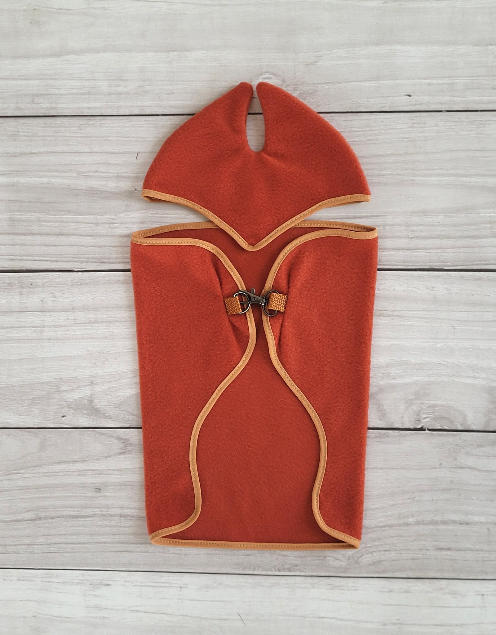 Zestaw dla Hobby Horse uniwersalny A4 i A5: polarowa derka + nauszniki – rudy