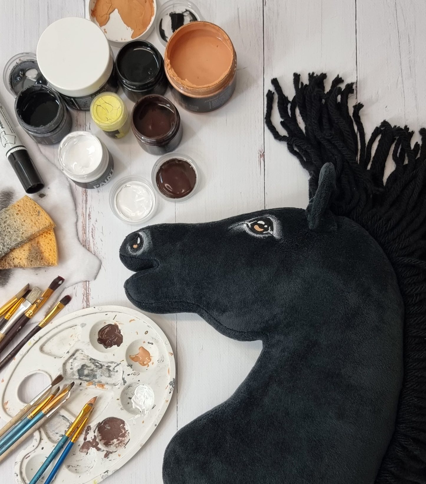 Hobby Horse Duży koń na kiju Premium - kary A3