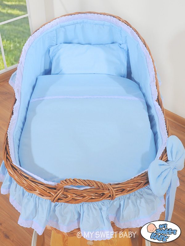 Wiklinowy kosz Mojżesza z budką wiklinową Carina - naturalny + niebieska pościel