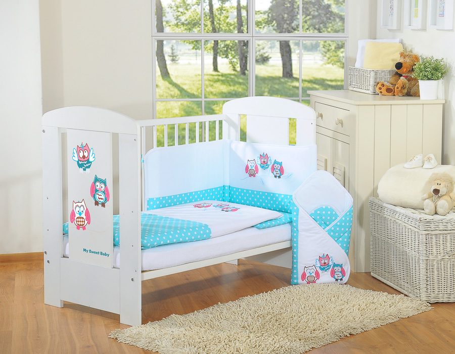 Komplet pościeli dla dzieci 135x100cm z ochraniaczem 3-cz Sówki szare z haftem szaro-różowym