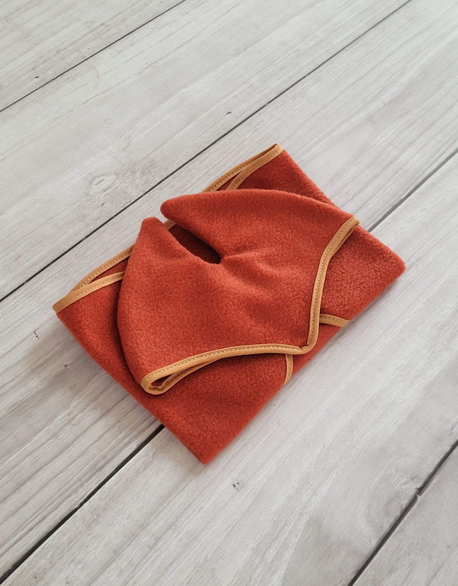 Zestaw dla Hobby Horse uniwersalny A4 i A5: polarowa derka + nauszniki – rudy