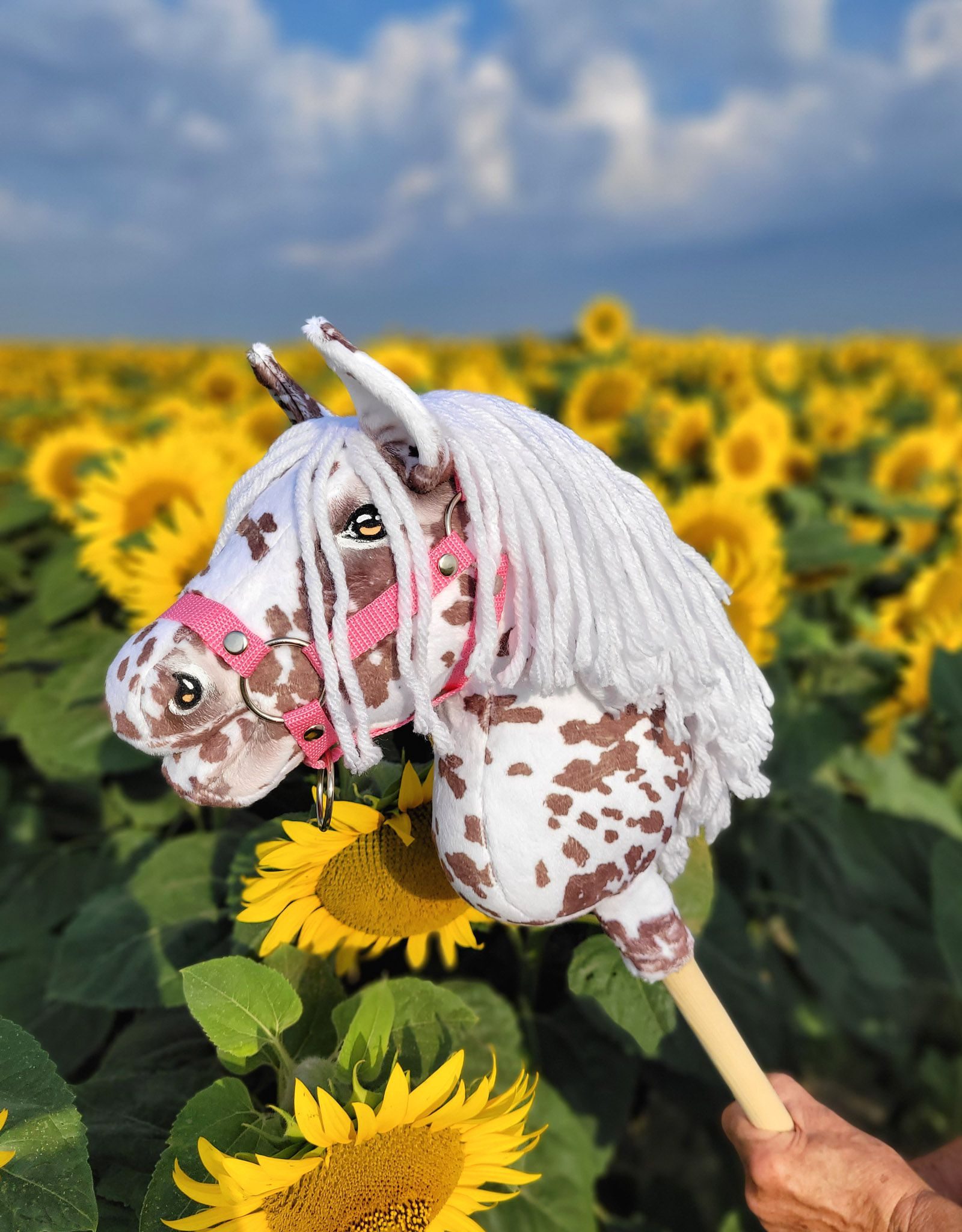 Hobby Horse Mały koń na kiju Premium tarantowaty biało-brązowy z białą grzywą A4