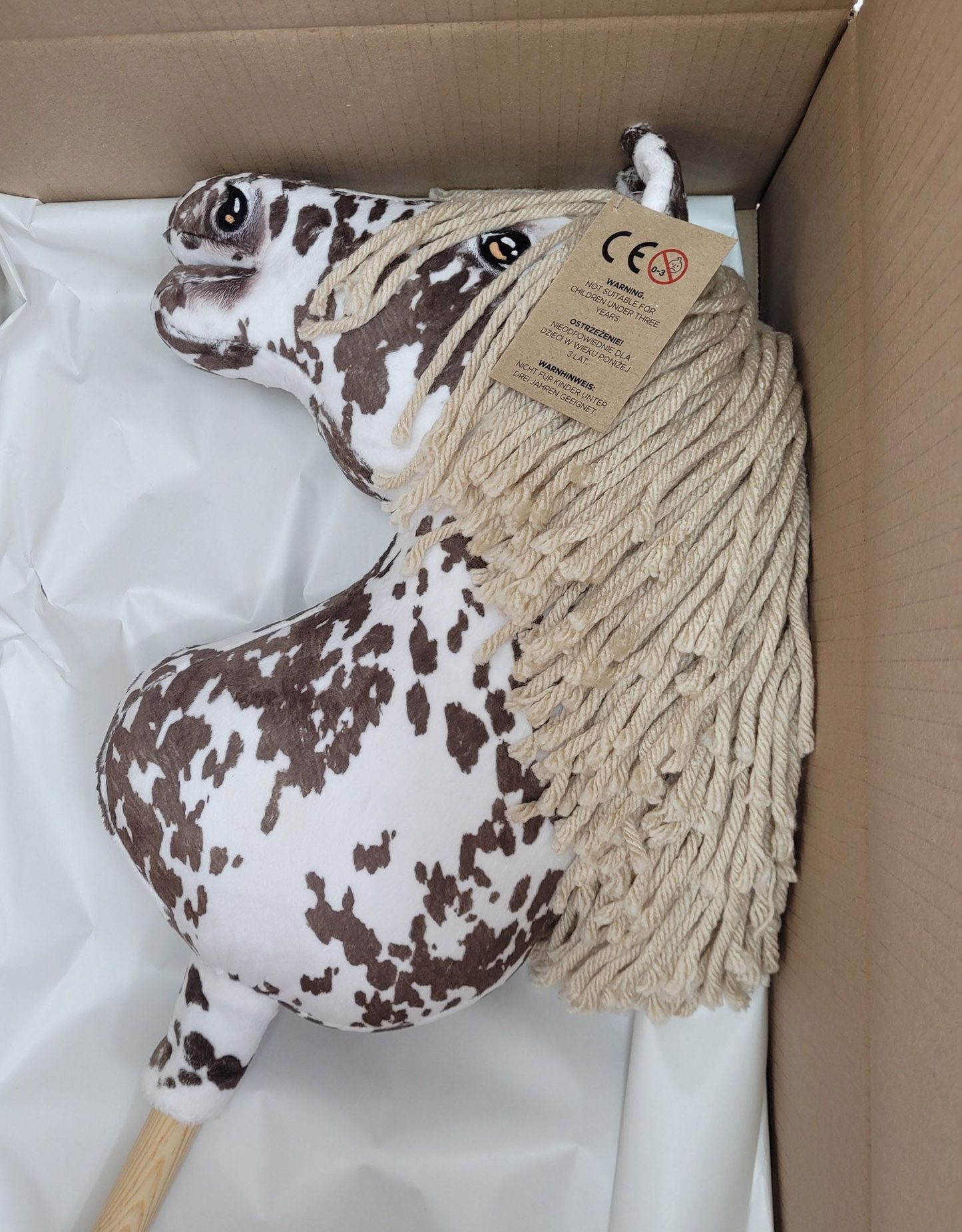 Hobby Horse Duży koń na kiju Premium - tarantowaty biało-brązowy z beżową grzywą A3