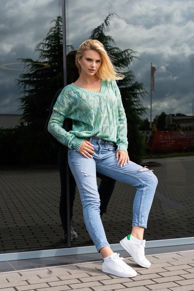 MERRIBEL SWETER GLORIS 1105
